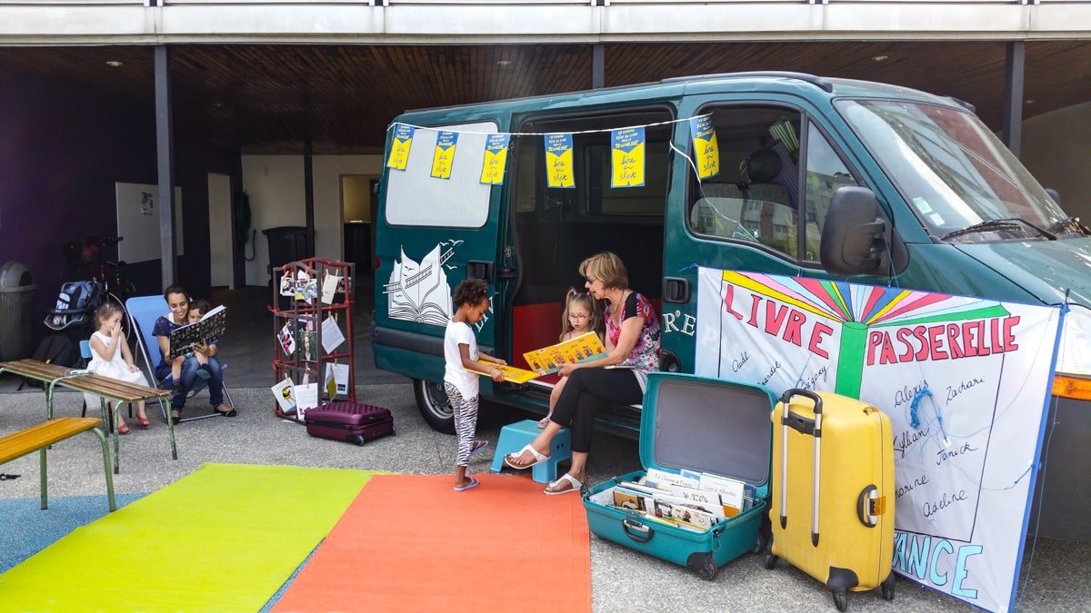 Camion Livre passerelle